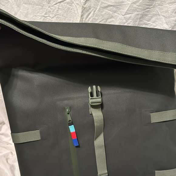 Got Bag forest green Roll-Top Backpack - Picture 7 of 8